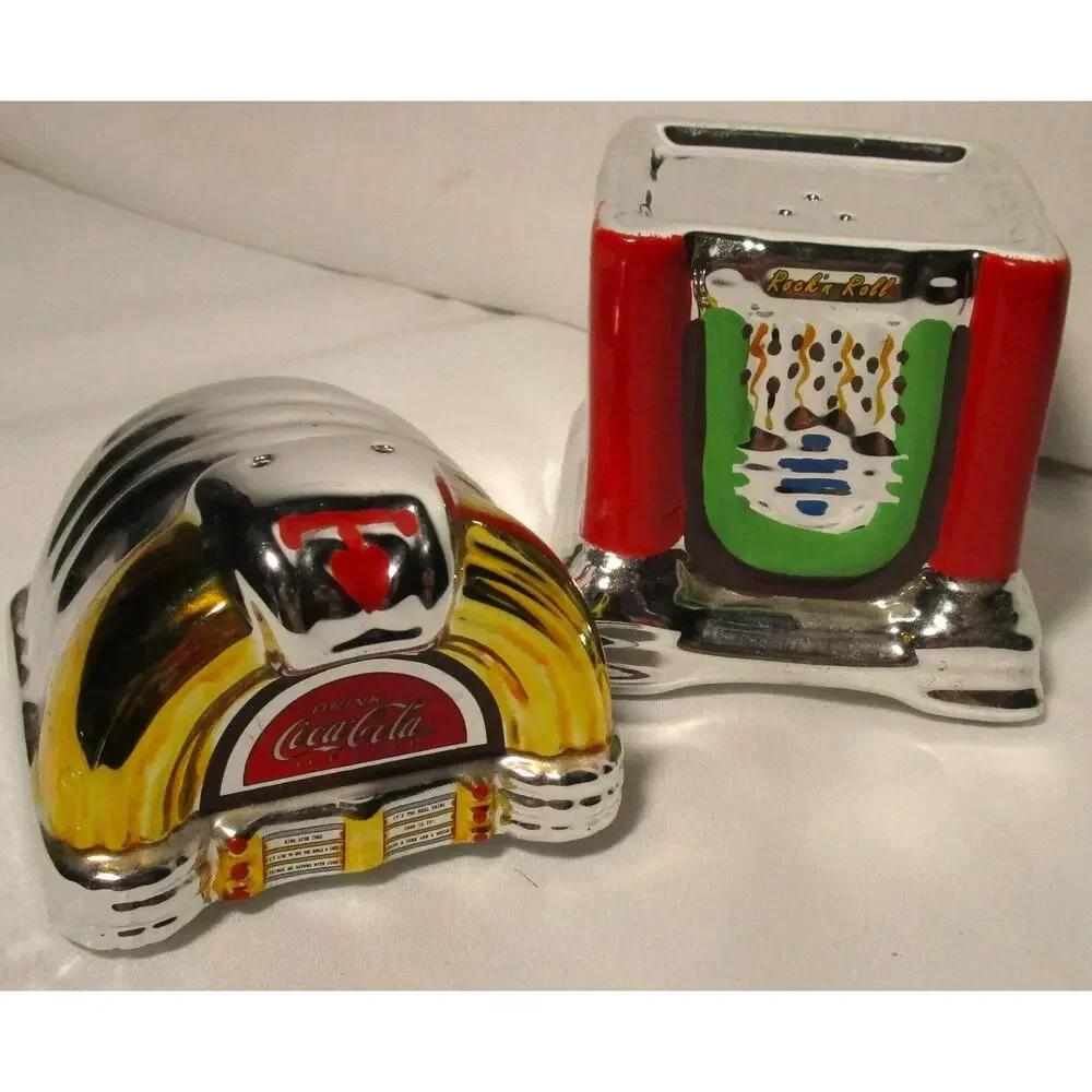 Coca‑Cola Jukebox Salt & Pepper Shakers Retro Soda Theme 6 inches high
